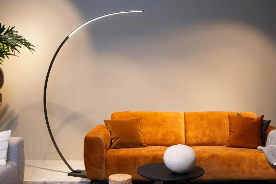 Lucide CURVE - Arc floor lamp - LED Dim. - 1x15W 2700K - Black - atmosphere 1